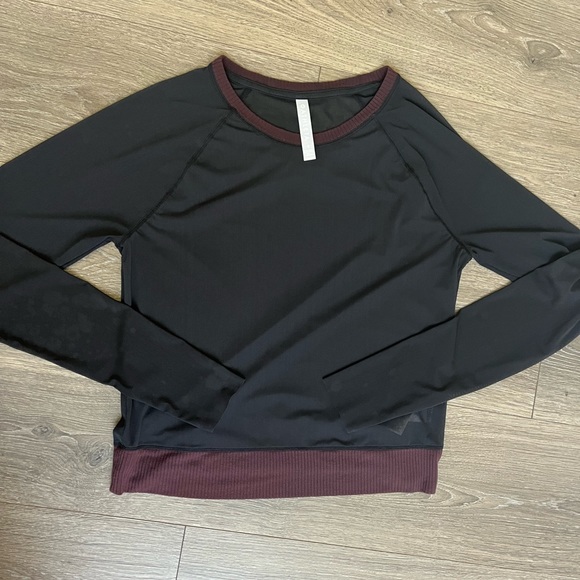Athleta Tops - Athleta Women’s Asana Top in Sheer Black Size Small